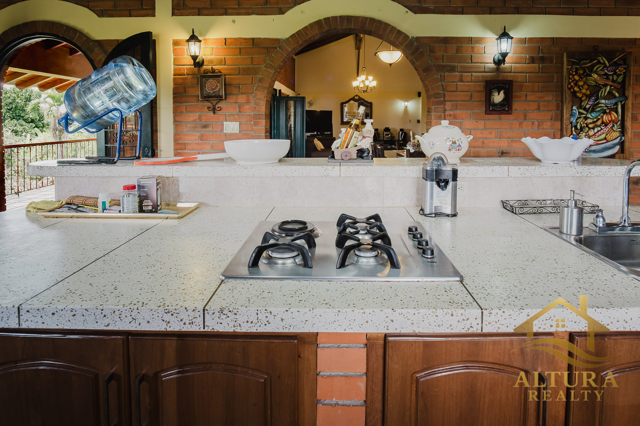 SE VENDE CASA CAMPESTRE EN ALCALA