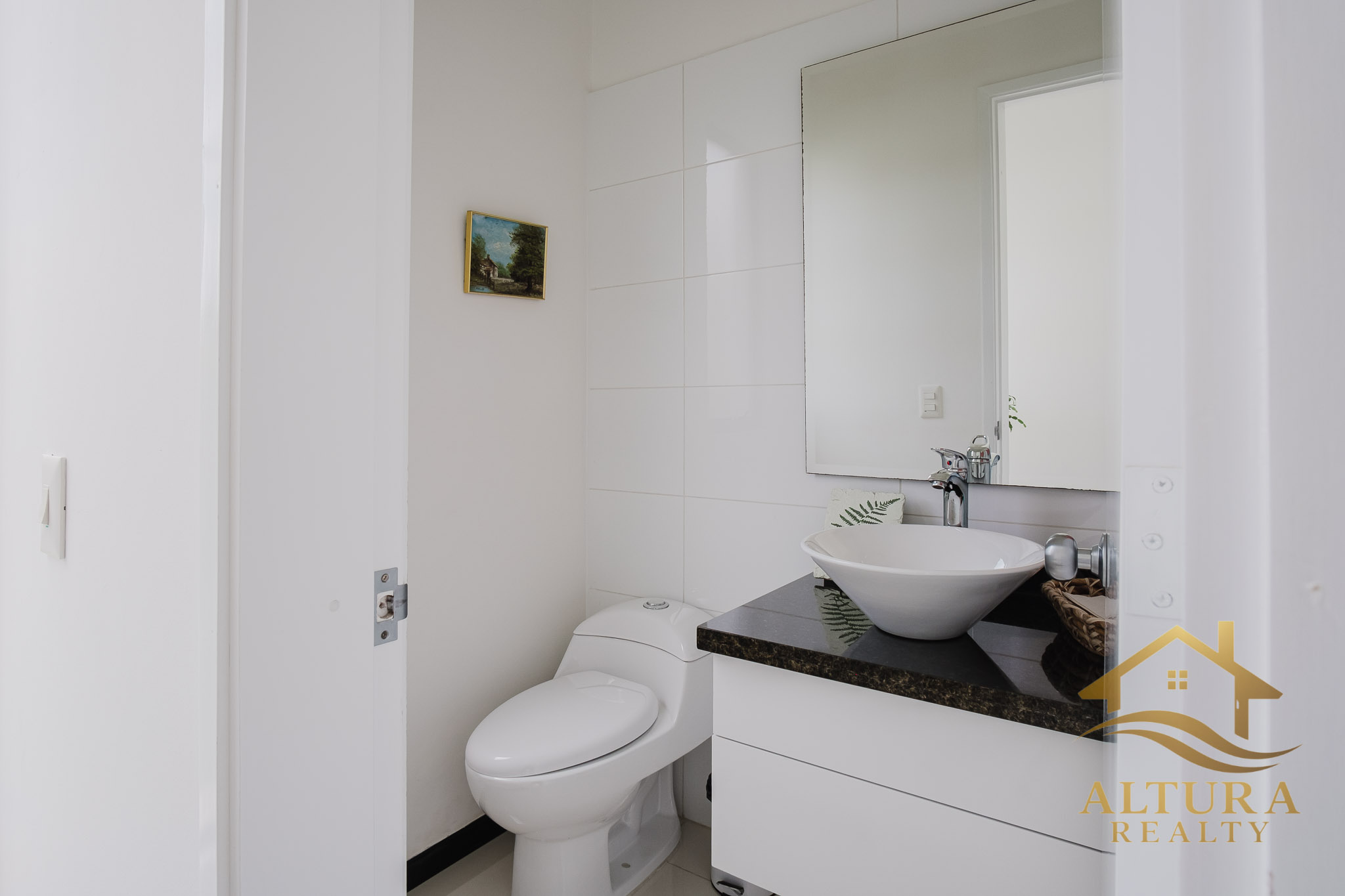 SE VENDE CASA CAMPESTRE EN CONJUNTO CERRADO CIRCASIA QUINDIO