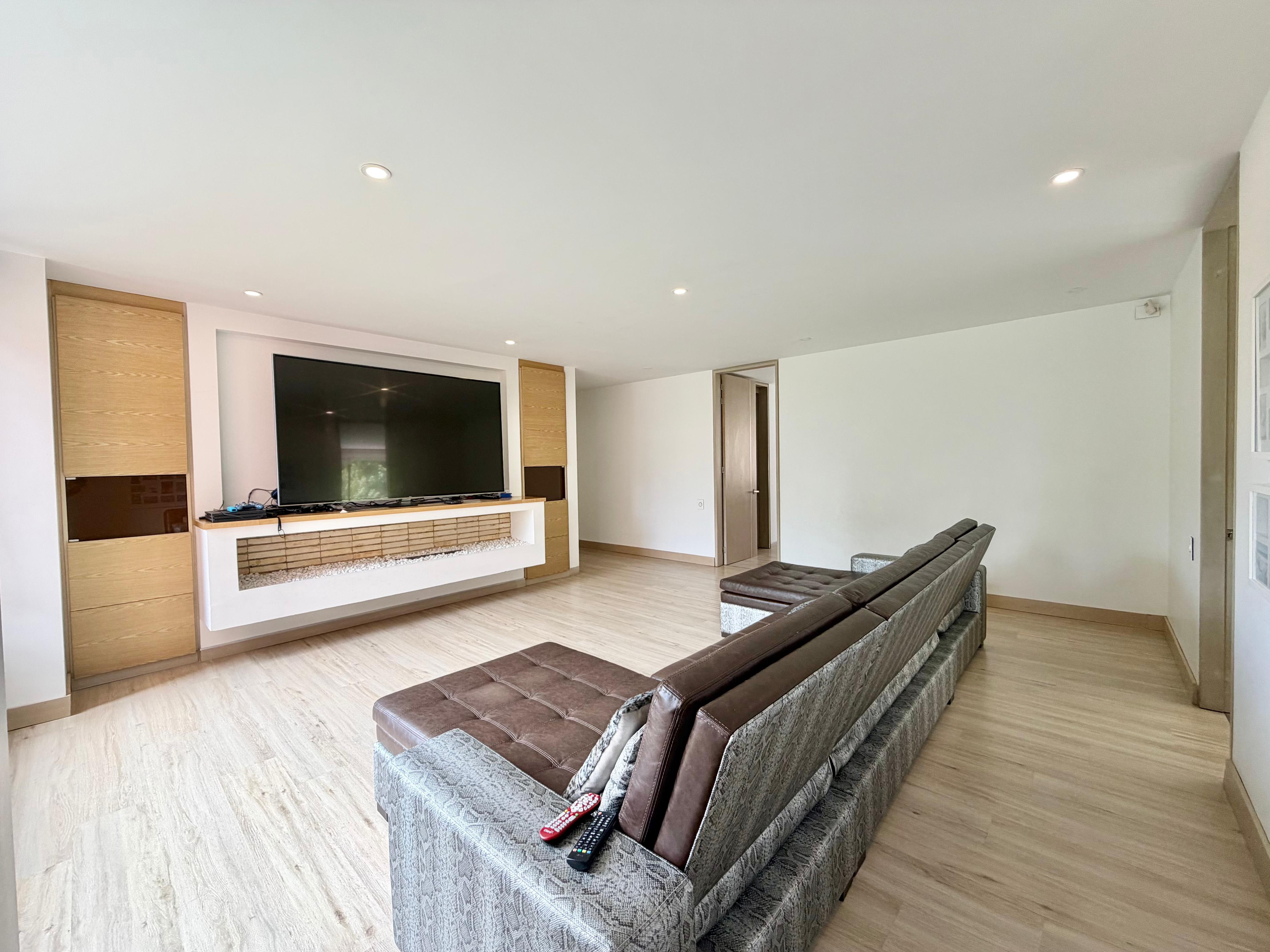 Apartamento de lujo en Montearroyo con vista a verde — imagen 12