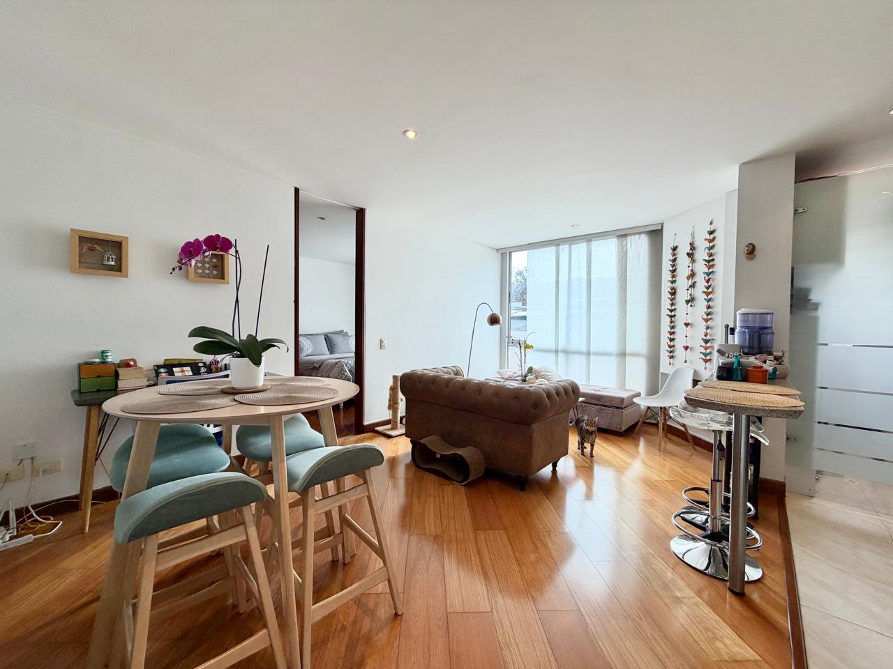 Hermoso apartamento en Chicó Navarra