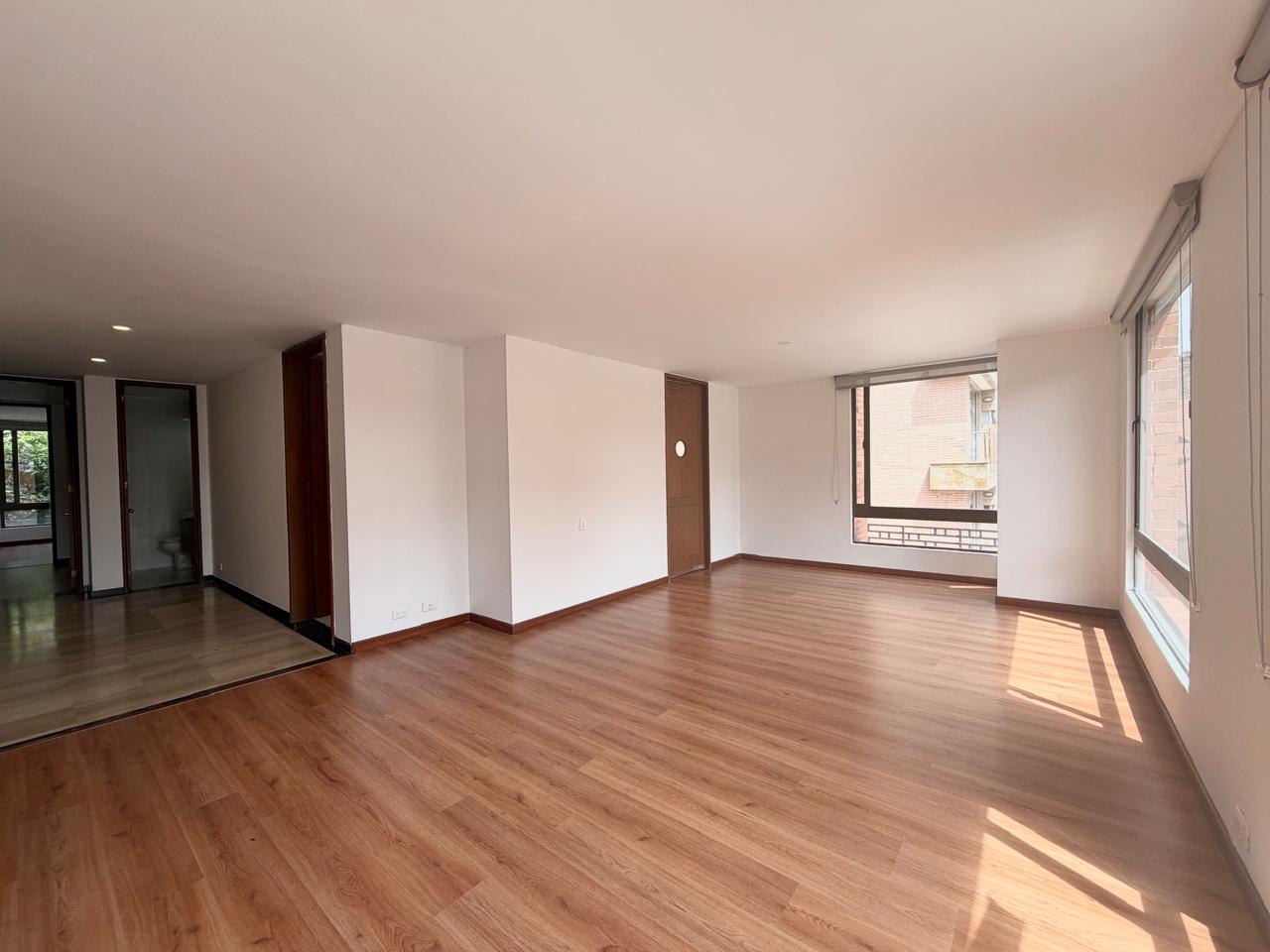 Rosales – Excelente oportunidad para remodelar
