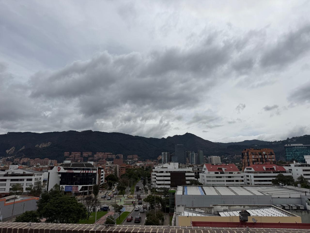Espectacular Edif.en la Pepe Sierra Avenida 116(Precio por Interno) — imagen 3