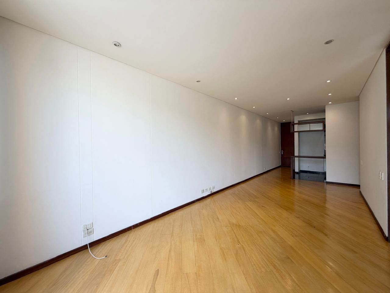 Apartamento en Chicó Reservado — imagen 2
