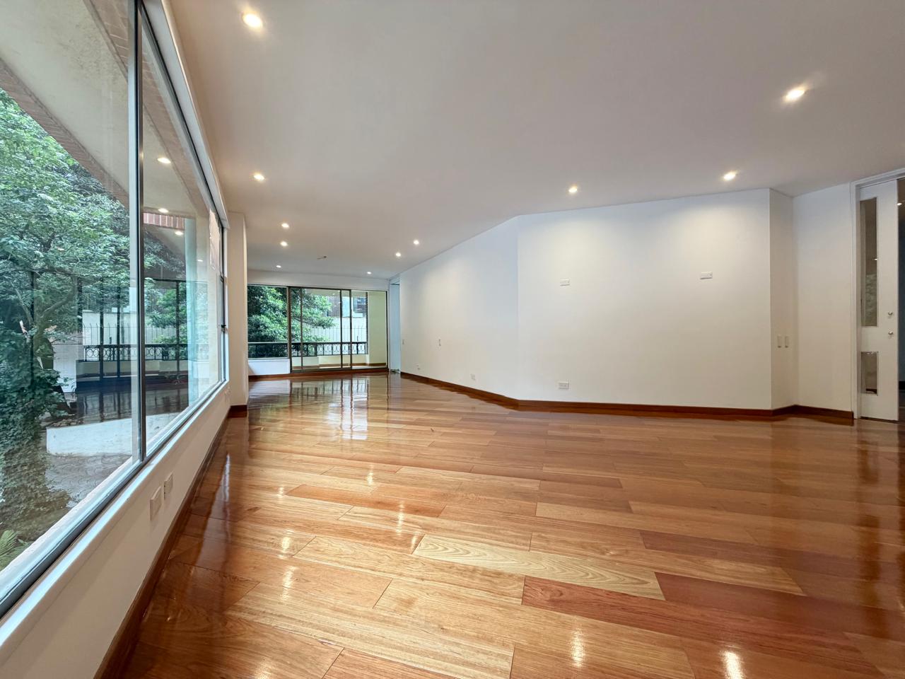 Apartamento en Venta en Retiro Alto (Tercería) — imagen 2