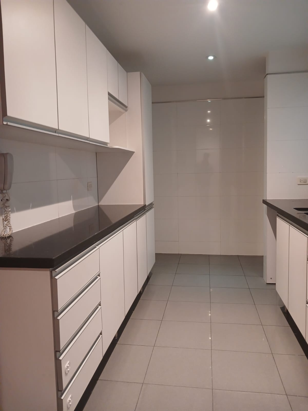 Apto. en Arriendo Belmonte II - Rosales — imagen 11
