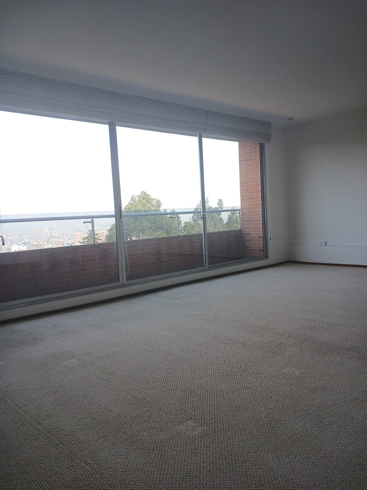 Apto. en Arriendo Belmonte II - Rosales