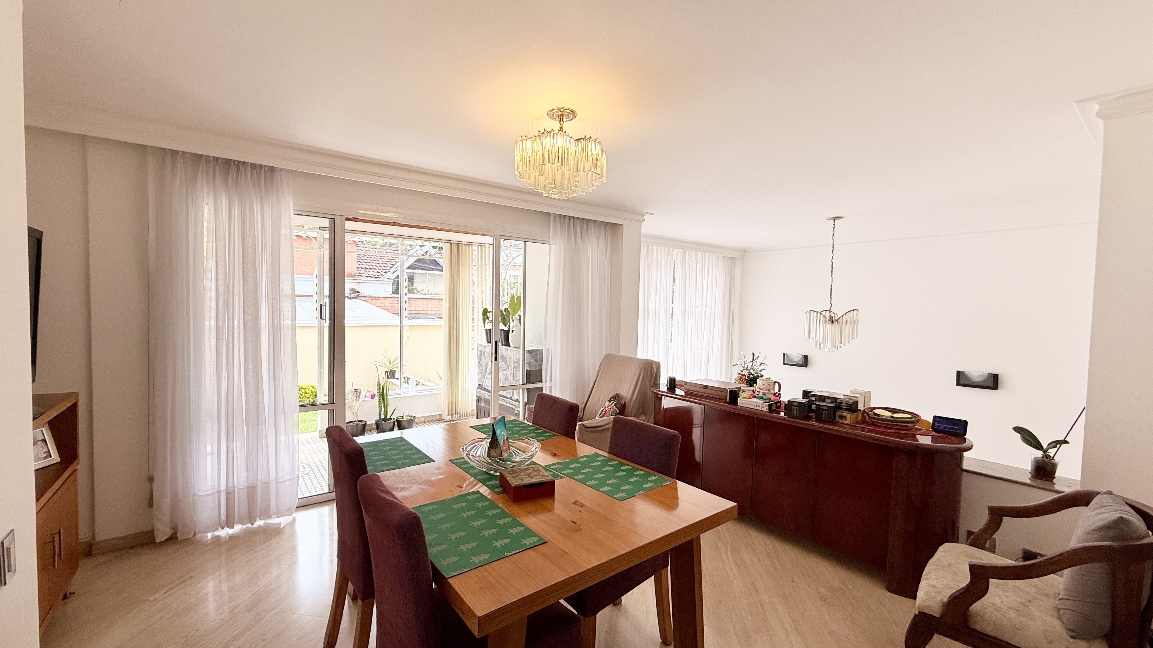 Casa en venta sector Las Palmas cerca a San Carbón, Poblado-Medellín