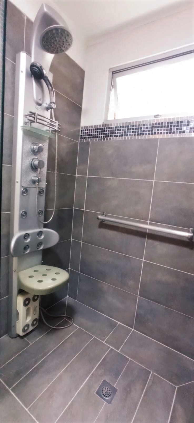 Apartamento en Venta, sector Santa Teresita Laureles, Medellín