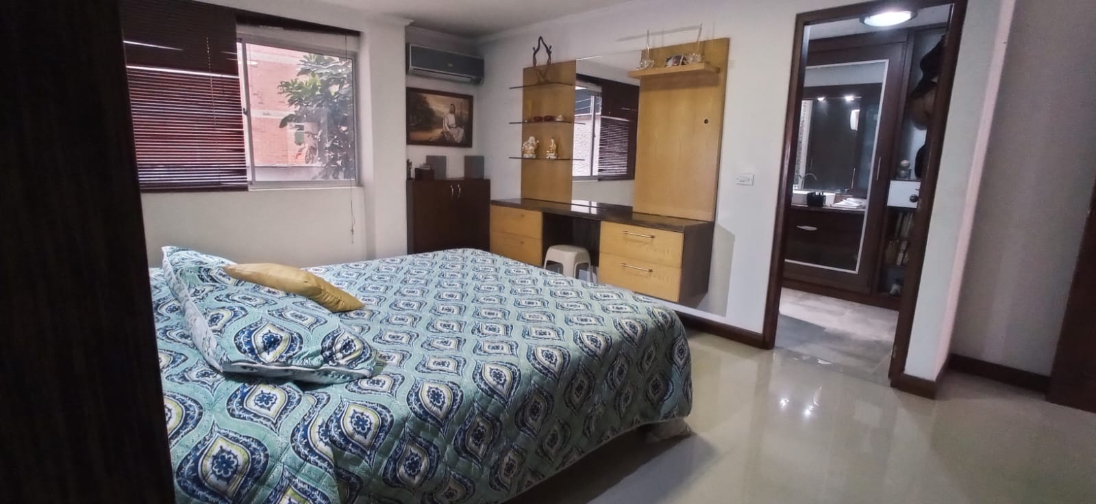 Apartamento en Venta, sector Santa Teresita Laureles, Medellín