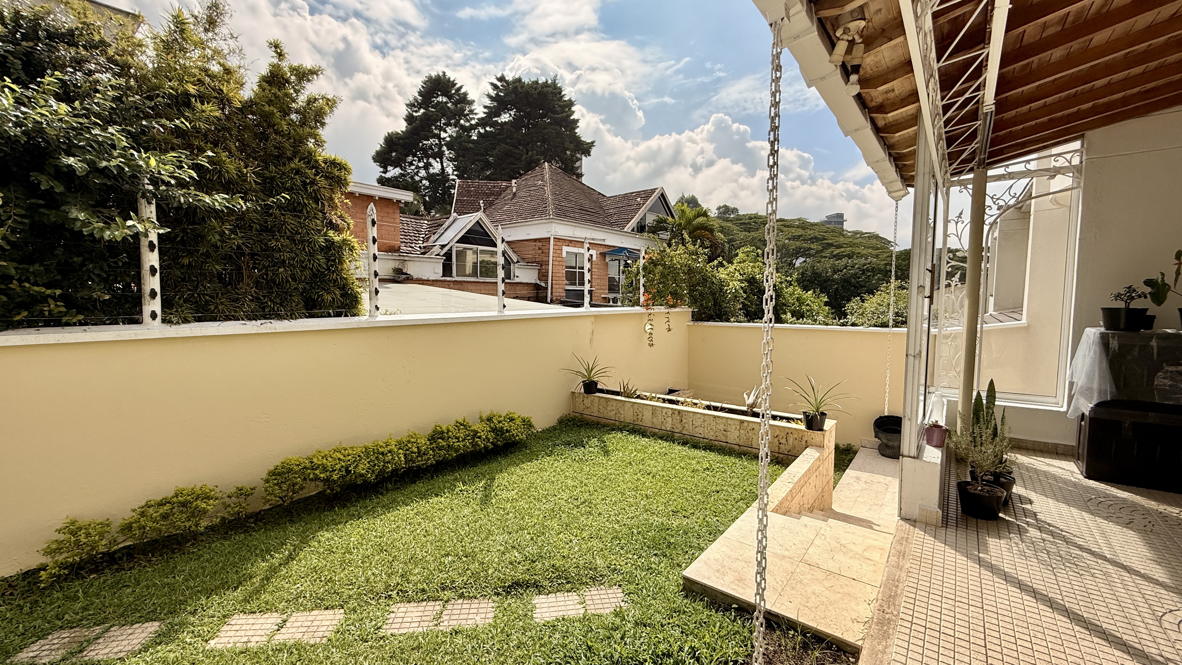 Casa en venta sector Las Palmas cerca a San Carbón, Poblado-Medellín