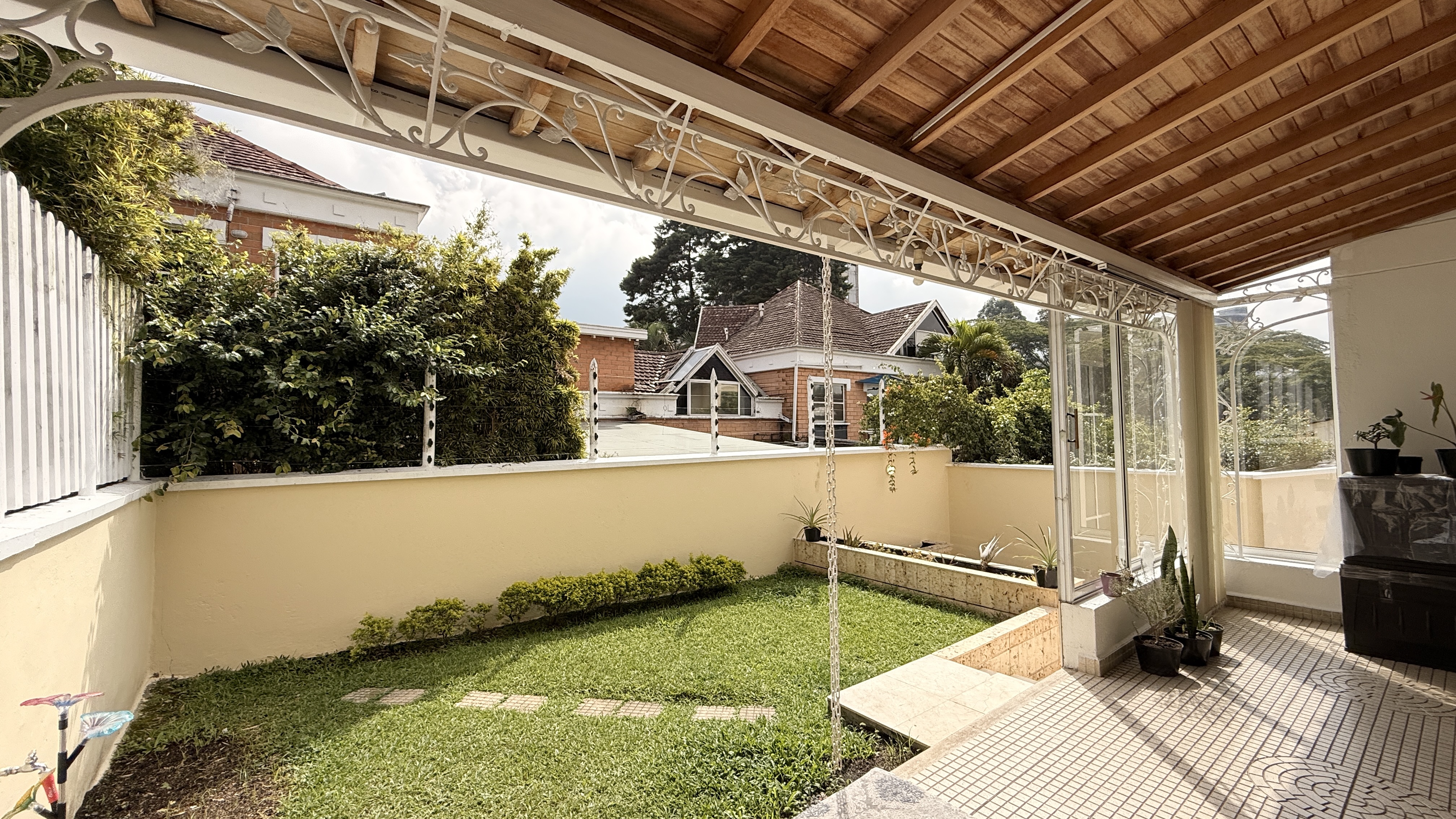 Casa en venta sector Las Palmas cerca a San Carbón, Poblado-Medellín