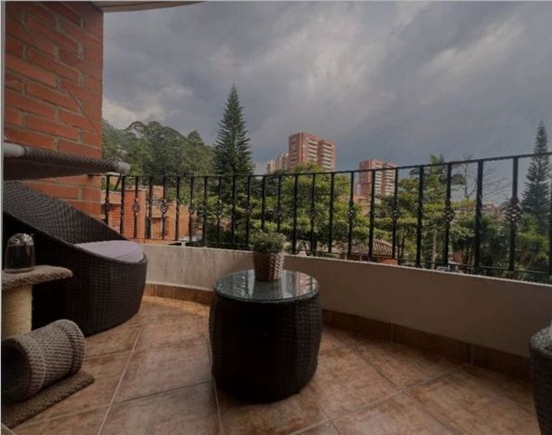 Casa en venta La Calera, Poblado-Medellín