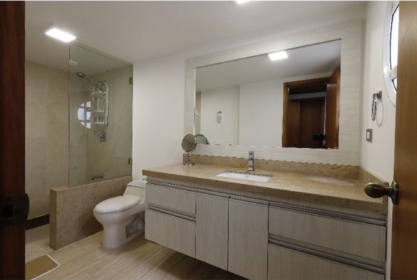 Casa en venta sector Las Palmas cerca a San Carbón, Poblado-Medellín