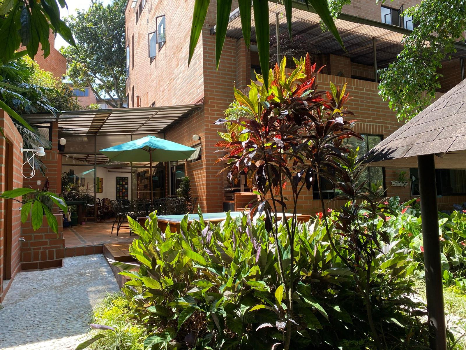 Casa en venta sector San Lucas, Poblado-Medellín