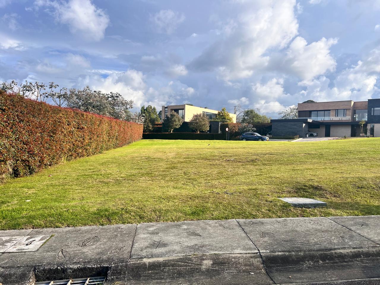 Lote en el alto de Las Palmas! en exclusivo condominio