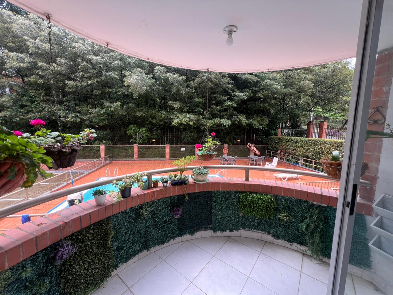Arriendo Apartamento en El Poblado Los Balsos Medellín