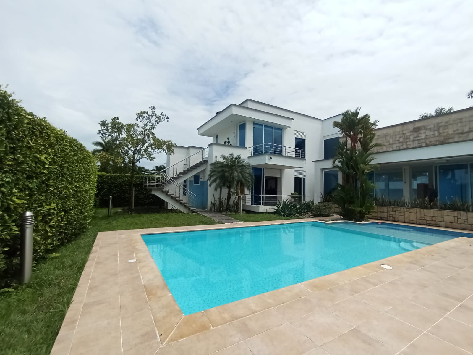 VENTA CASA CAMPESTRE VIA PUERTO LOPEZ