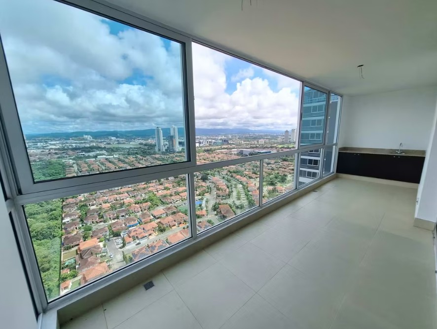 Venta de Apartamento en PH Breeze, Costa del Este