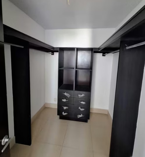 Venta de Apartamento en PH Breeze, Costa del Este