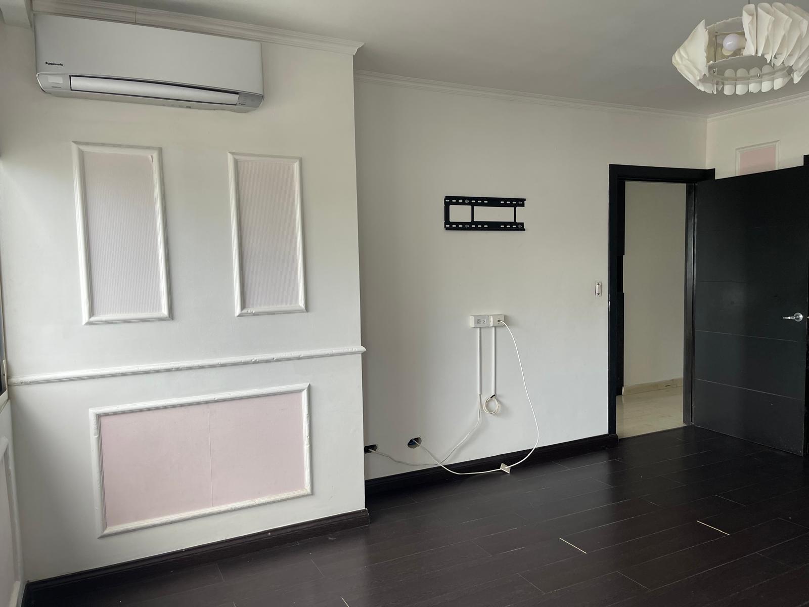 Venta de Apartamento en PH Los Delfines, Avenida Balboa