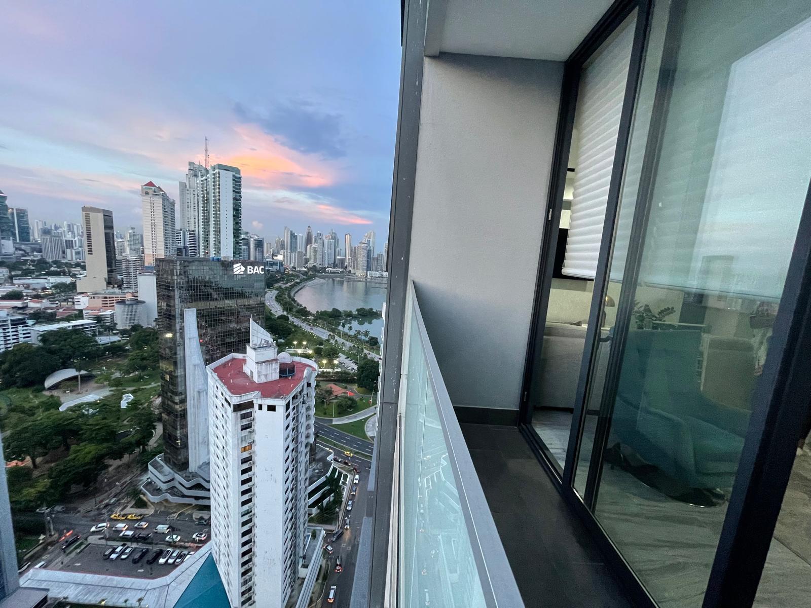 Venta de Apartamento en PH Nuovo by Armani, Bella Vista.