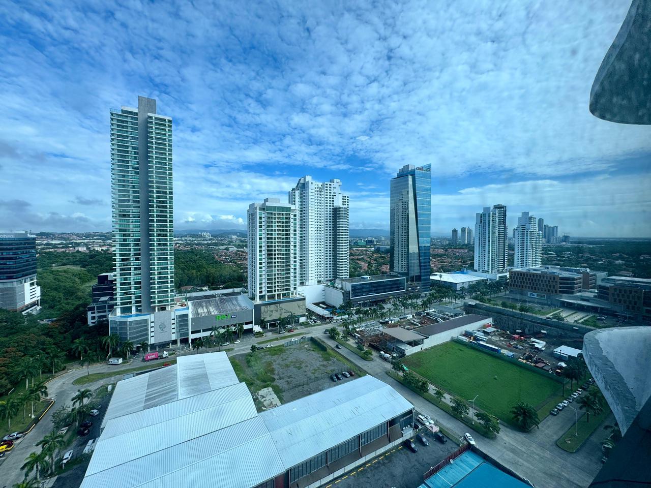 Alquiler de Apartamento en PH Arcadia, Costa del Este