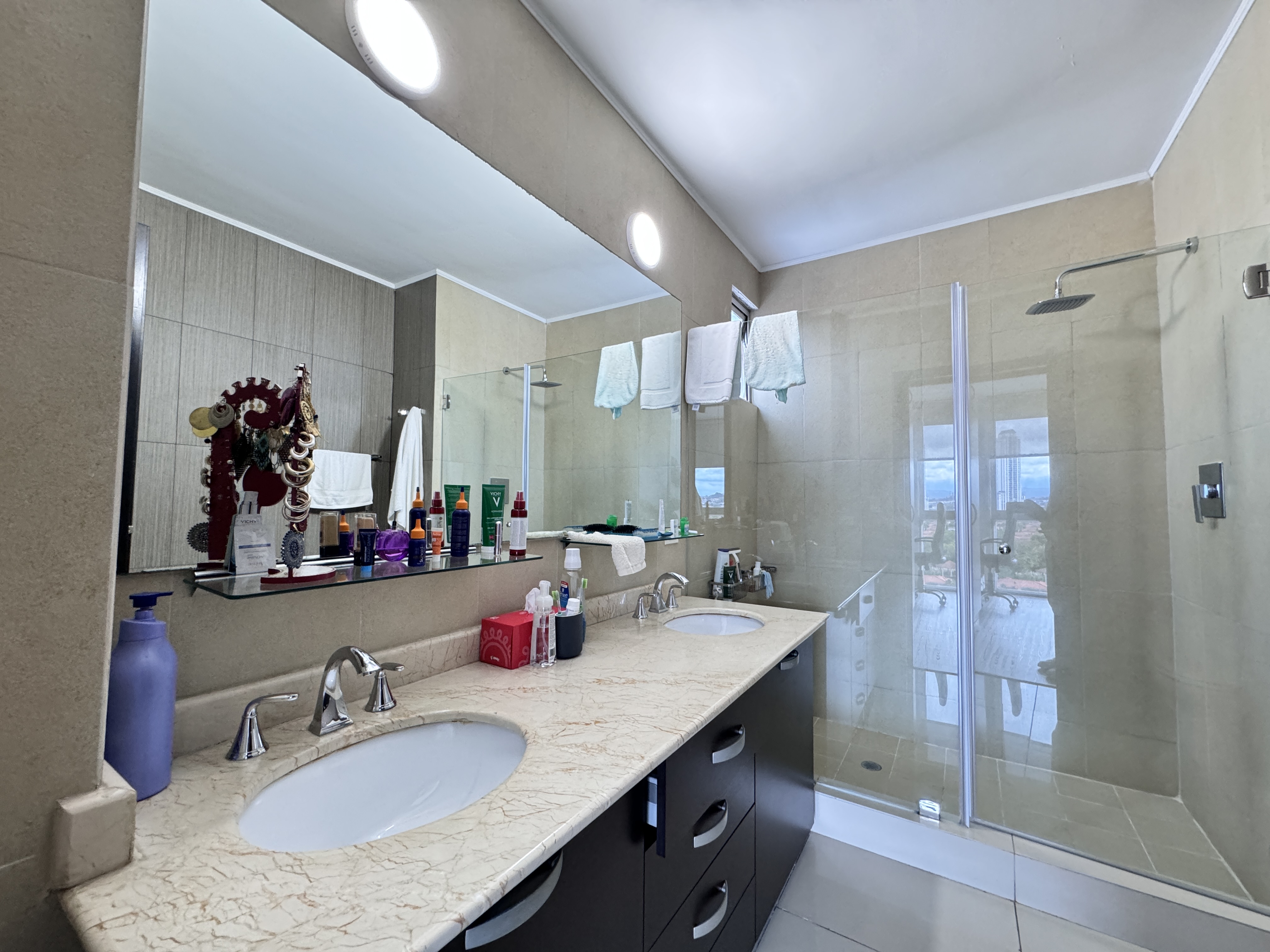 Venta de Apartamento en PH Lacosta, Costa del Este
