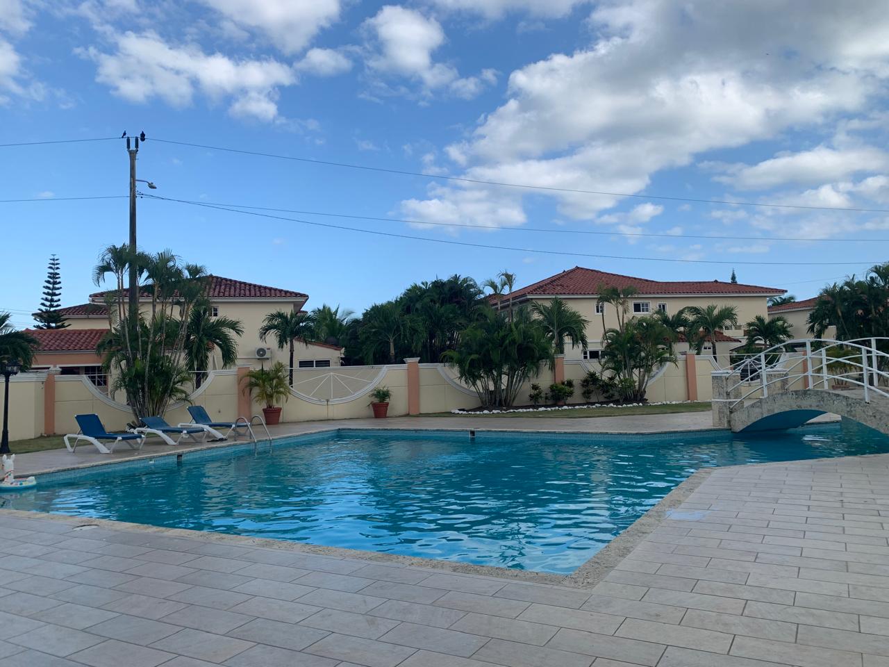 Venta de Casa unifamiliar en Villa Valencia, Costa Sur