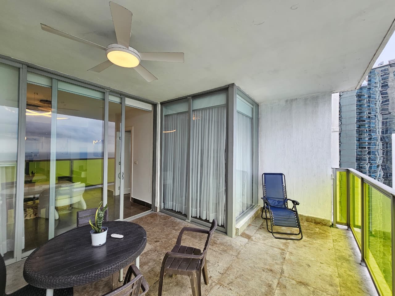 Venta de apartamento en PH Yoo & arts Tower, Avenida Balboa
