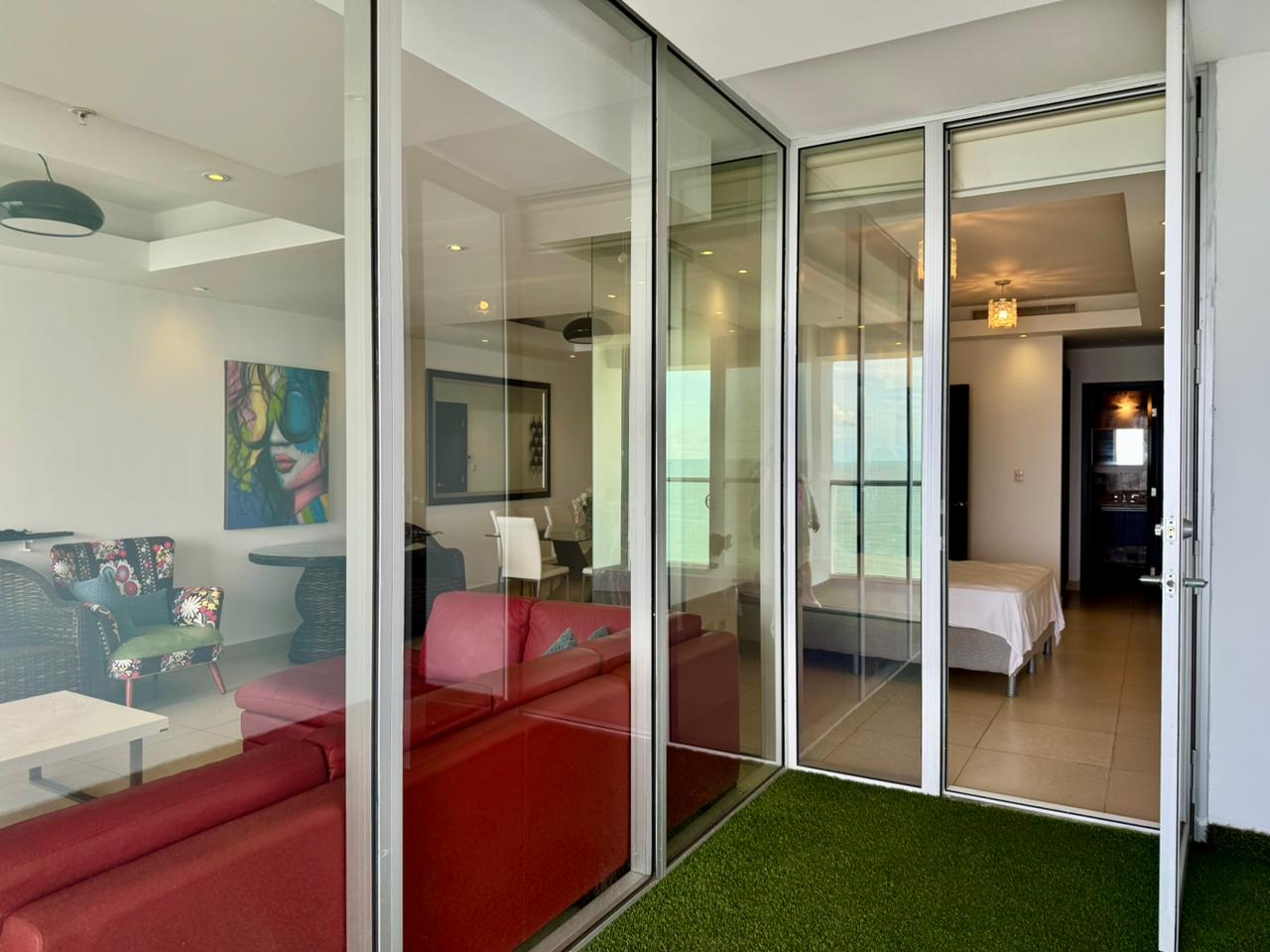 Venta de Apartamento en el PH The Rivage Tower, Avenida Balboa