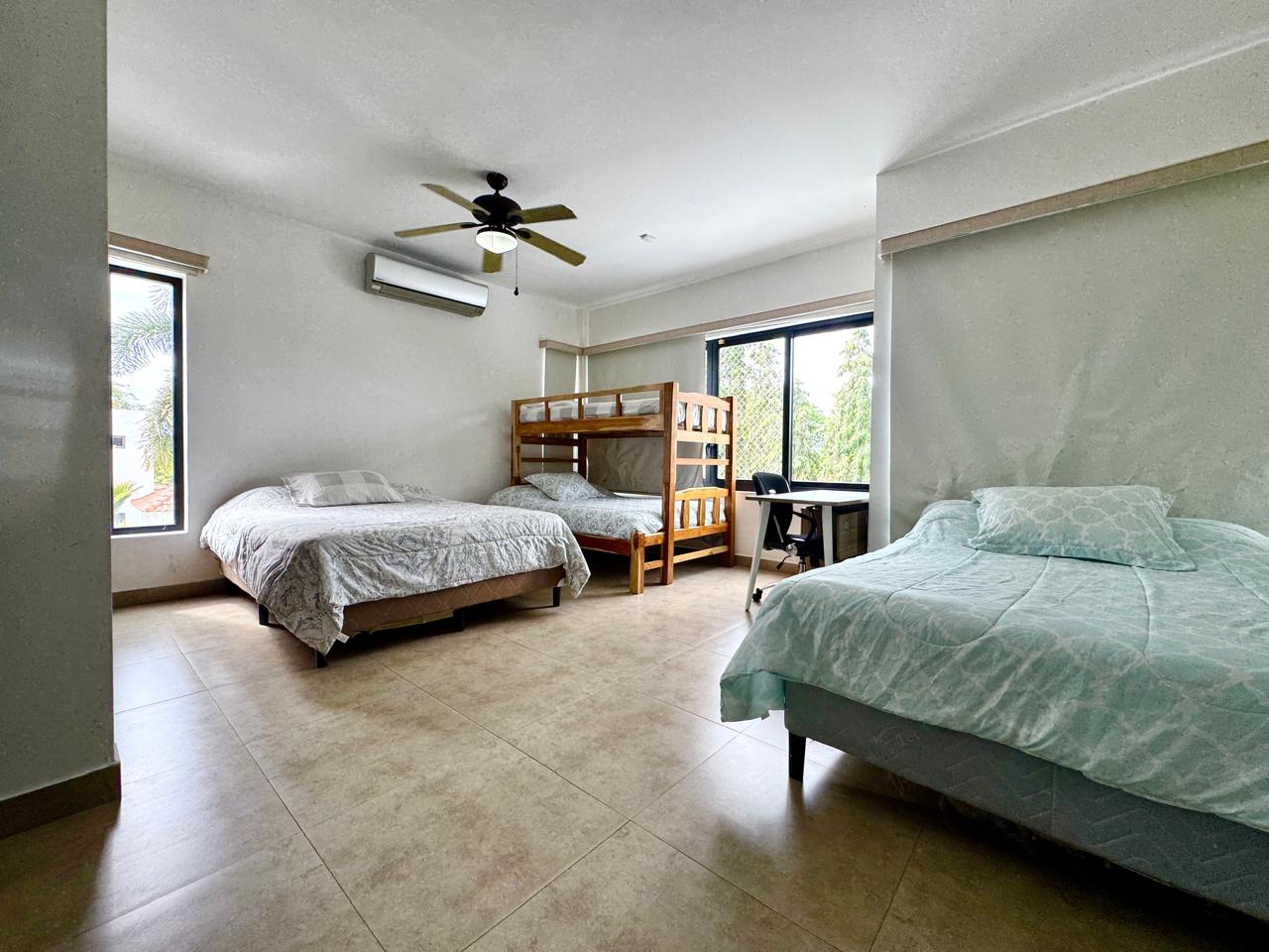 Venta de Casa de Playa en Quintas Sol y Mar, Vía Buenaventura