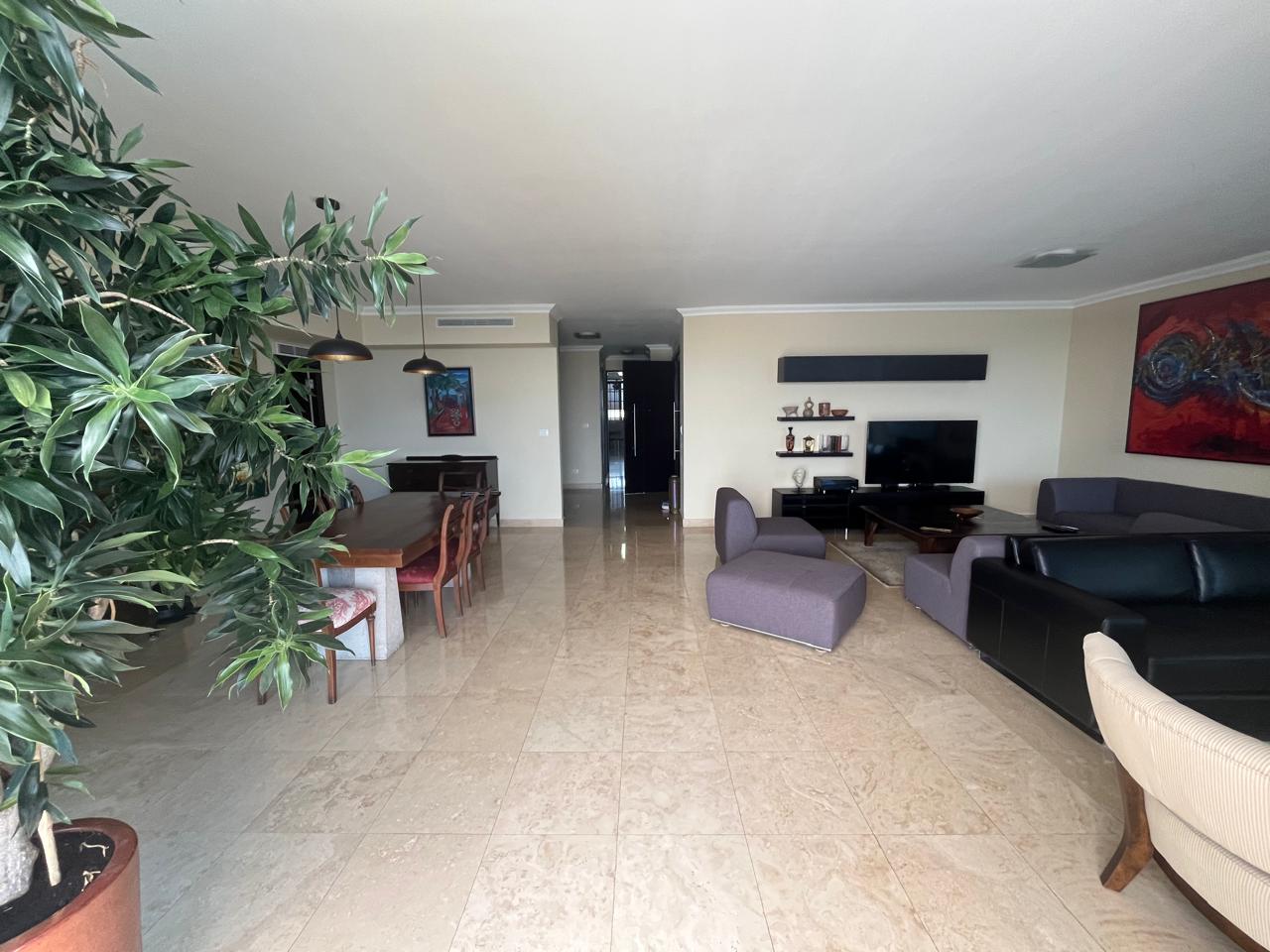 Venta de Apartamento en PH Pearl at the Sea en Costa Del Este