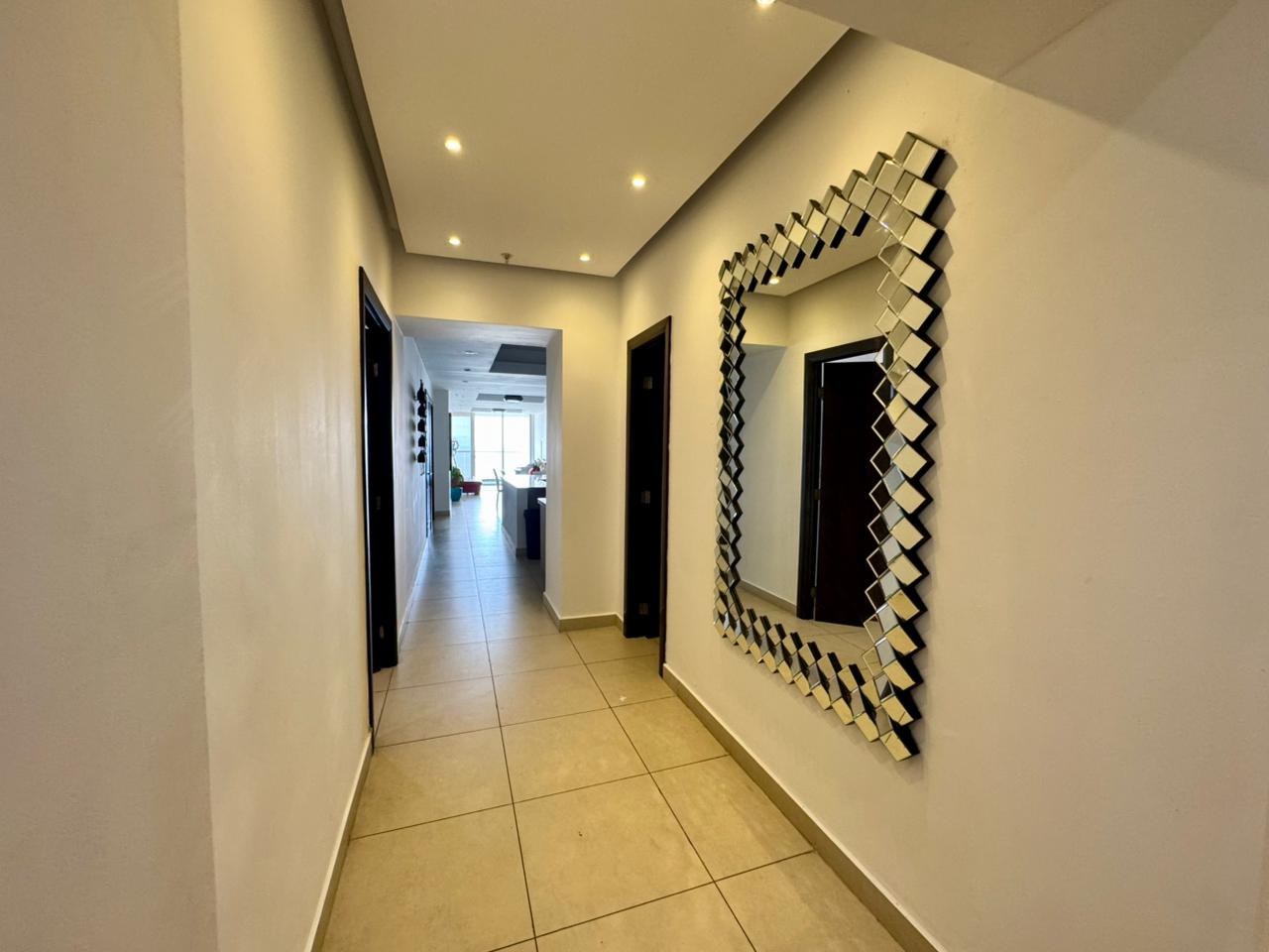 Venta de Apartamento en el PH The Rivage Tower, Avenida Balboa