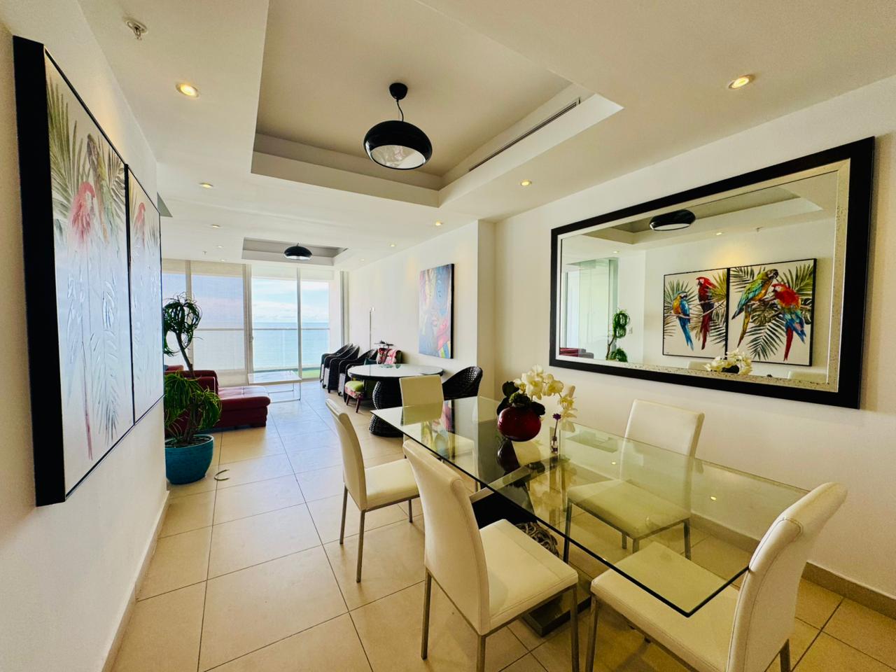 Venta de Apartamento en el PH The Rivage Tower, Avenida Balboa