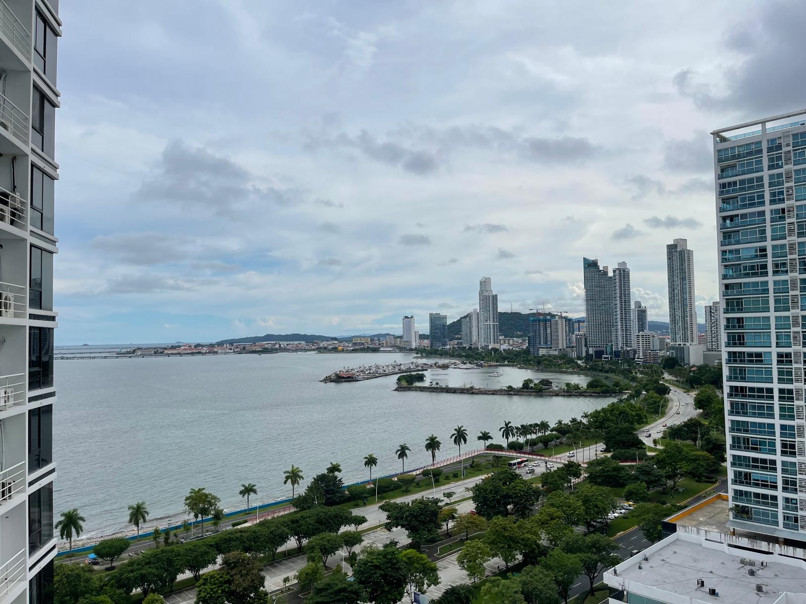 Venta de Apartamento en PH Los Delfines, Avenida Balboa