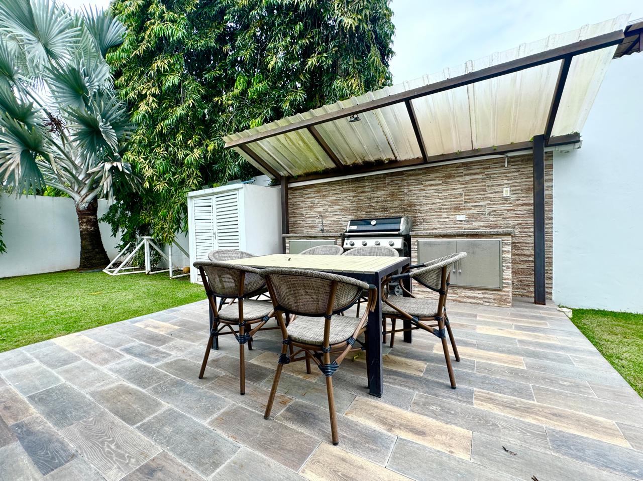 Venta de Casa de Playa en Quintas Sol y Mar, Vía Buenaventura