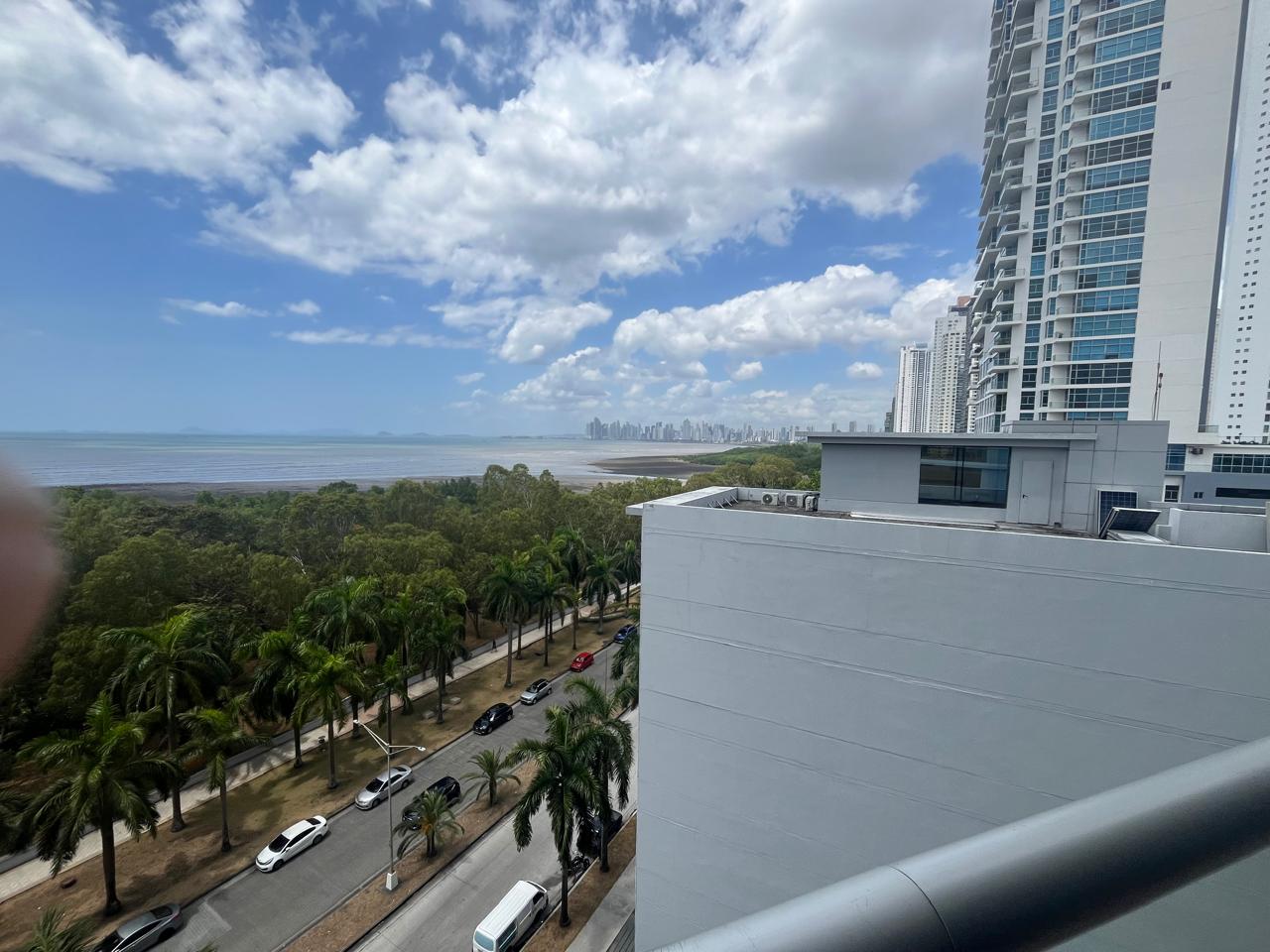 Venta de Apartamento en PH Pearl at the Sea en Costa Del Este