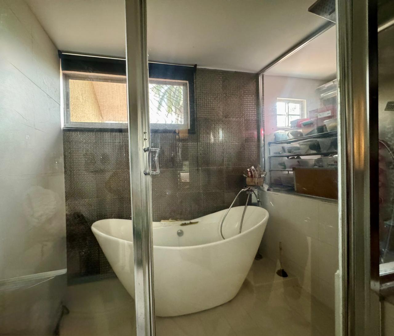 Venta de Casa en PH Costa Bella, Costa del Este