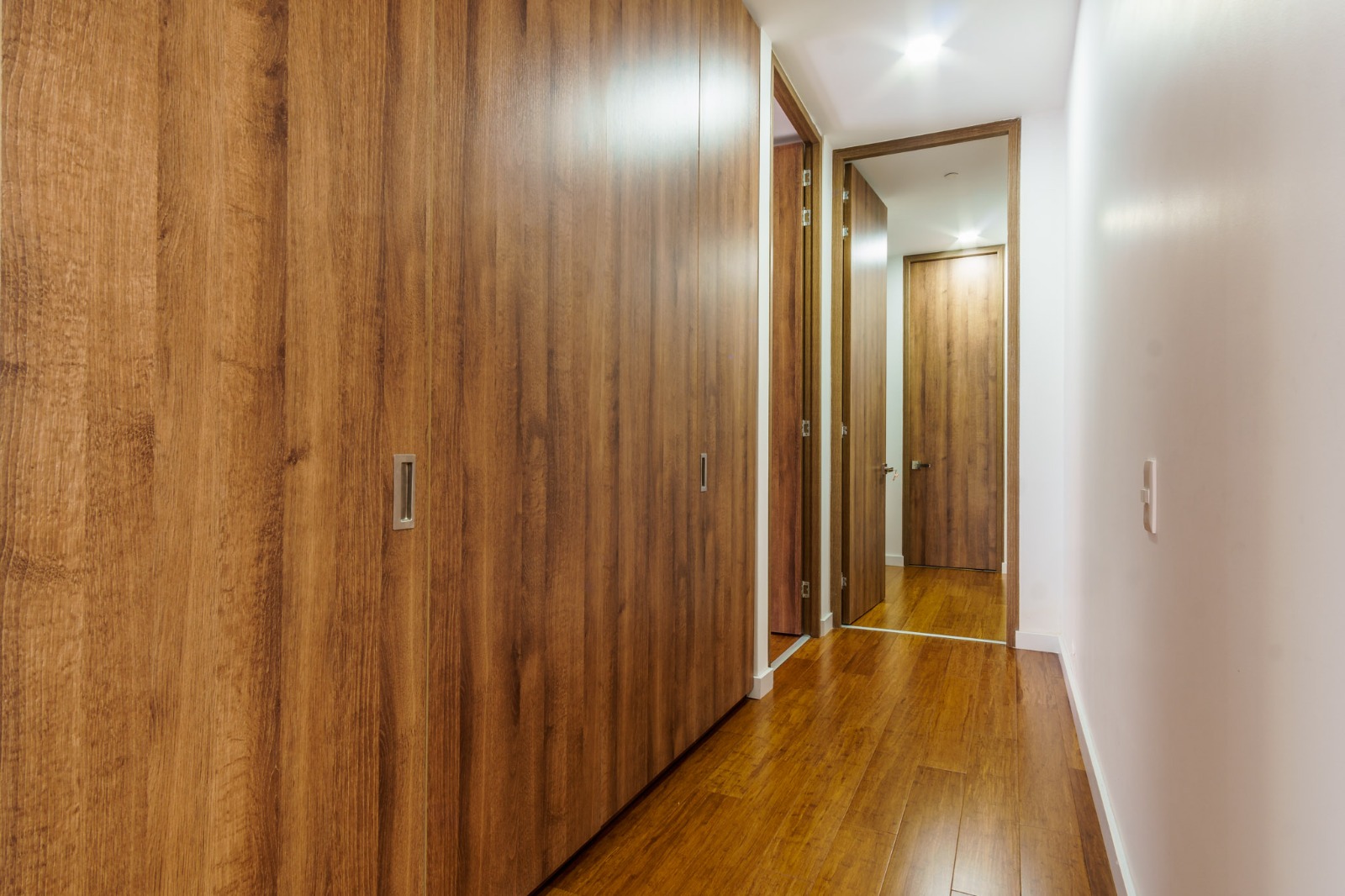 VENDO APARTAMENTO EL POBLADO SANTA MARIA DE LOS ANGELES