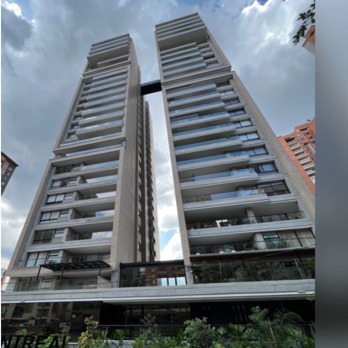 VENDO APARTAMENTO EL POBLADO SANTA MARIA DE LOS ANGELES
