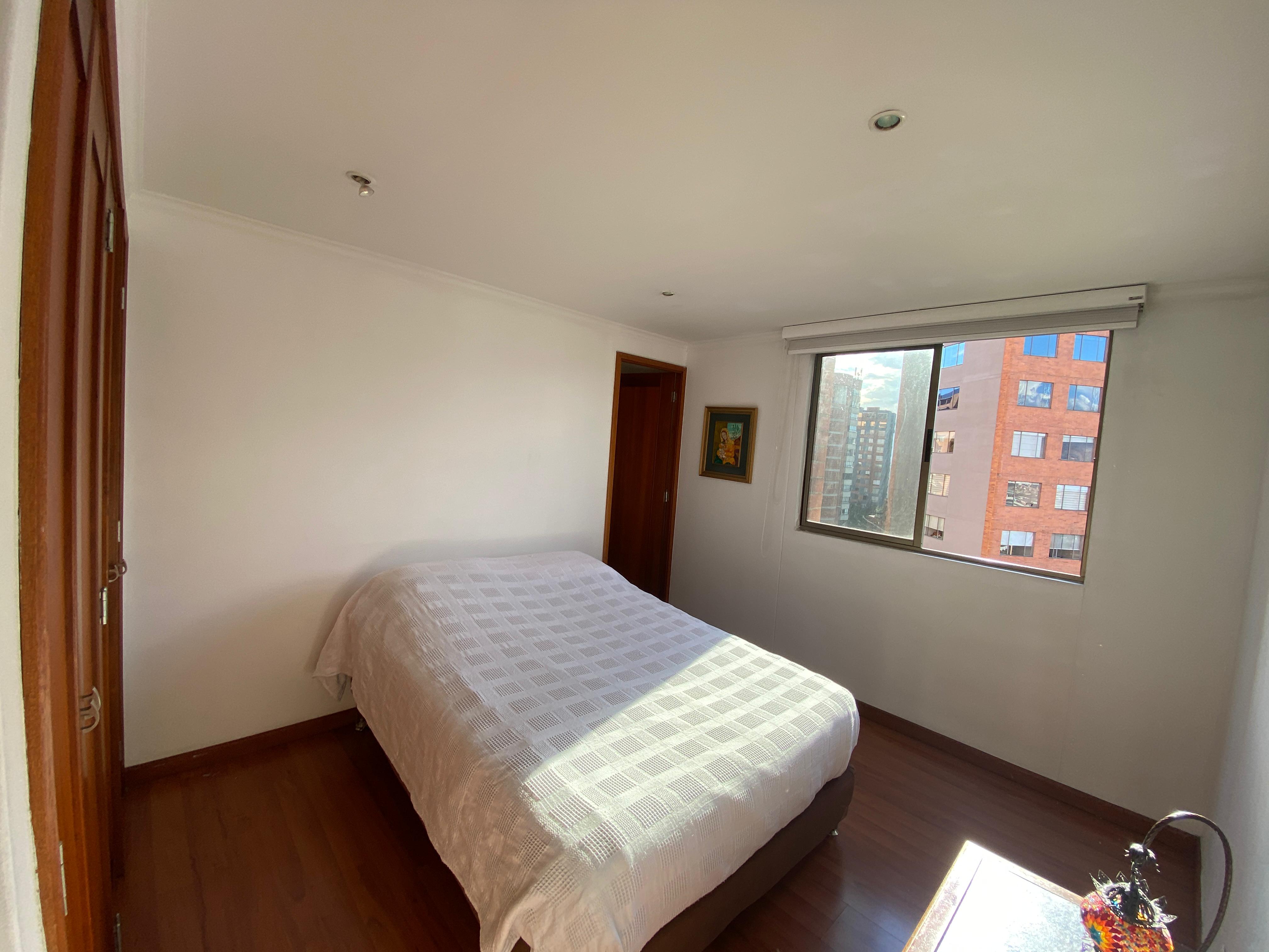 VENDO APARTAMENTO EL POBLADO SANTA MARIA DE LOS ANGELES