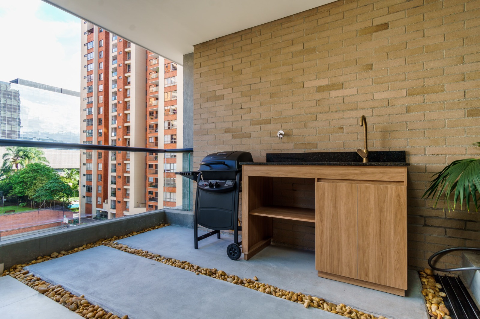 VENDO APARTAMENTO EL POBLADO SANTA MARIA DE LOS ANGELES