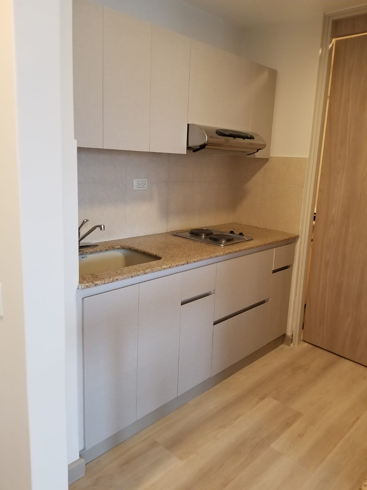 VENTA APARTAMENTO POR OVIEDO