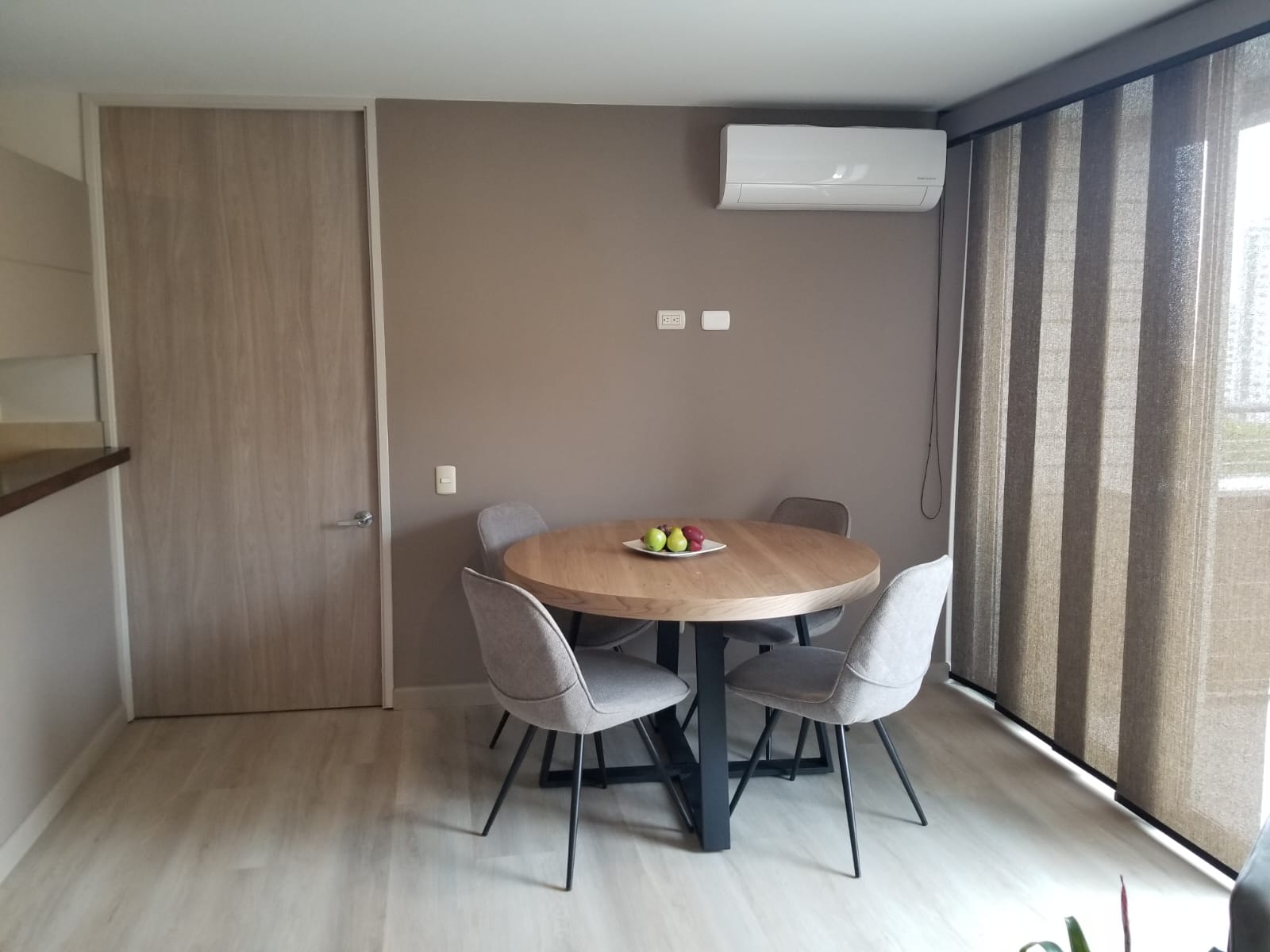 VENTA APARTAMENTO POR OVIEDO