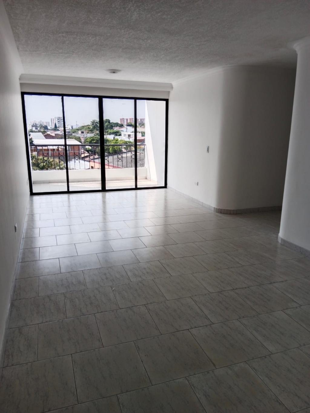 APARTAMENTO EN VENTA EN EDIFICIO AMALFI BARRIO CAPRI EN CALI