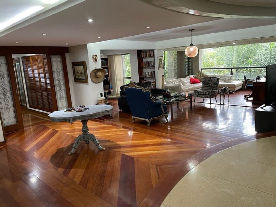 Apartamento para compra o arriendo en El Poblado