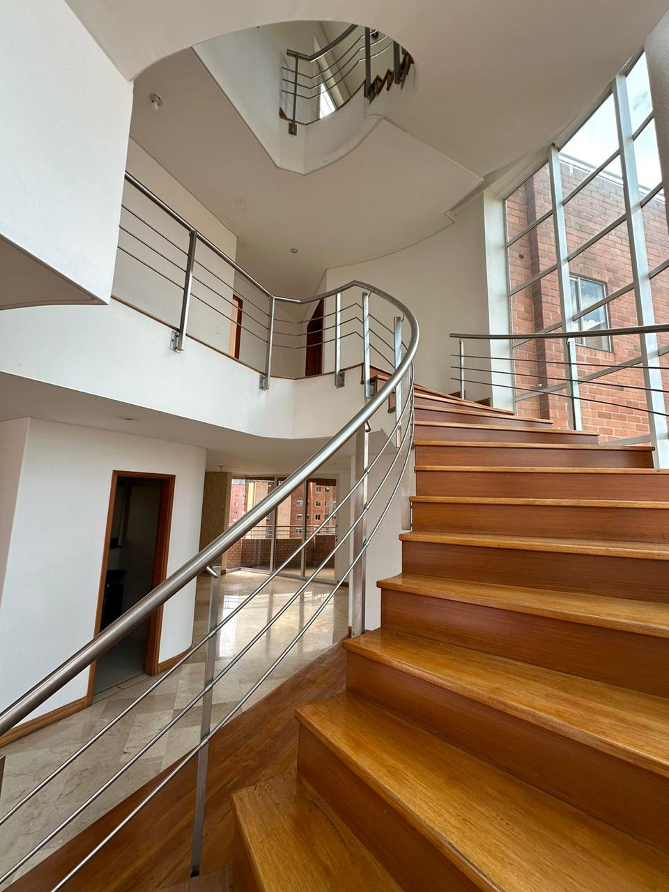 Penthouse laureles 500 metros