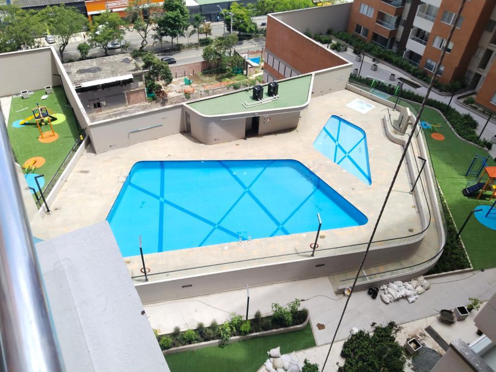 Apartamento para alquiler por san diego 64 metros