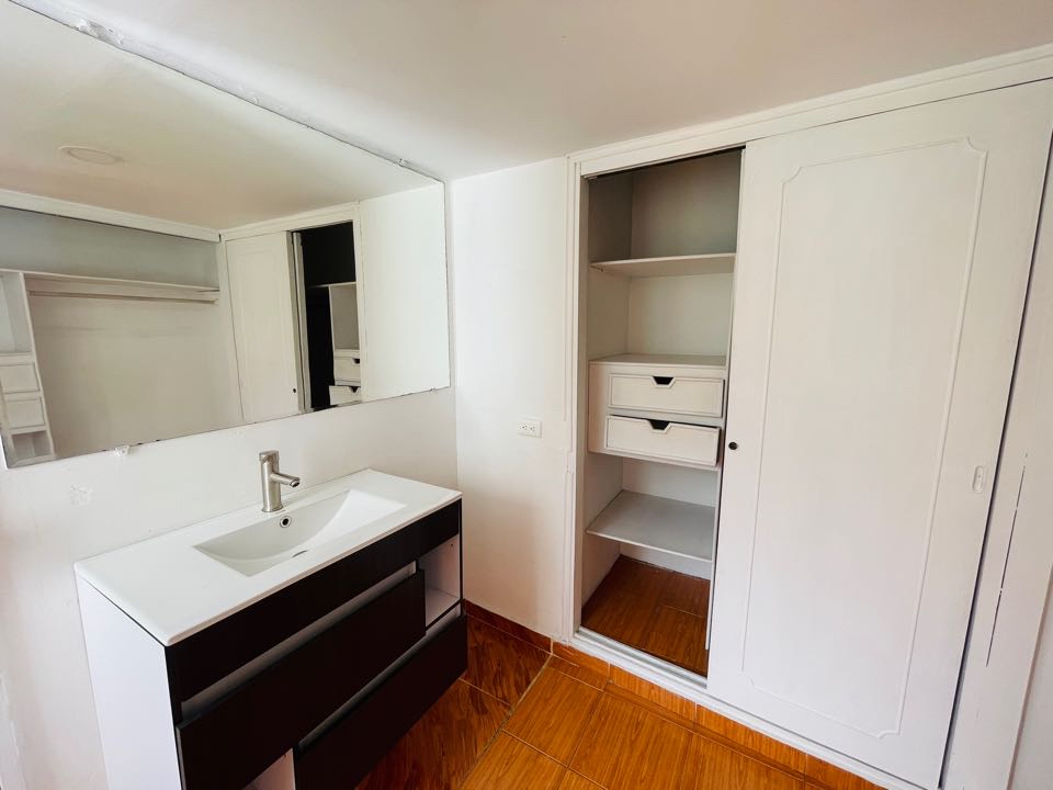 Apartamento para alquiler palmas 200 metros
