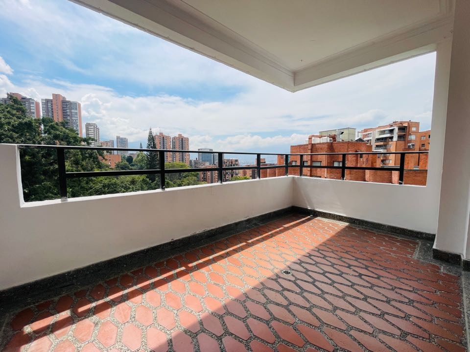 Apartamento para alquiler palmas 200 metros